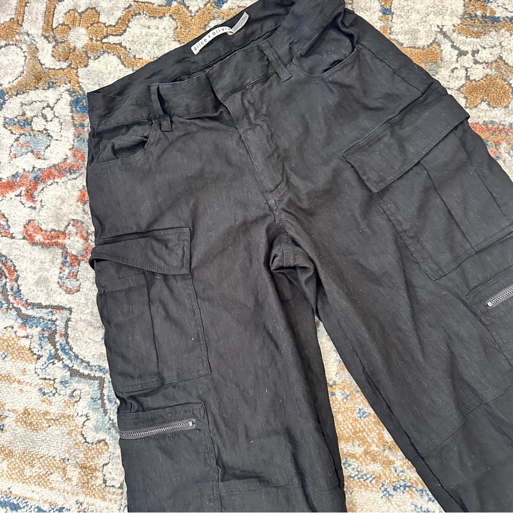Alice + Olivia CAY BAGGY CARGO LINEN PANT in Black sz 6 - Picture 6 of 11